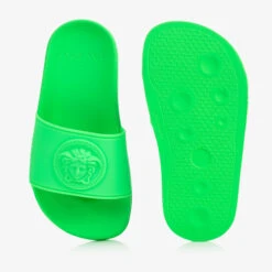 Versace Teen Boys Neon Green Medusa Logo Sliders 7 Versace Teen Boys Neon Green Medusa Logo Sliders -Boss Sale Store versace teen boys neon green medusa logo sliders 495184 4b8fa130b98d5ec82c7c8a3d7ac0b9b1e8931af5